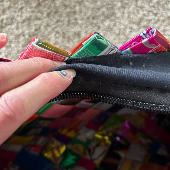 Wrapper handbag - Picture 5 of 6